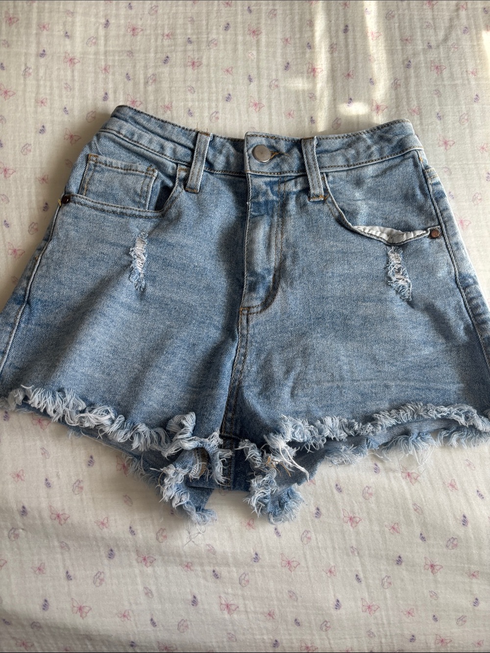 Tinseltown Light Blue Distressed Denim Cutoff Shorts